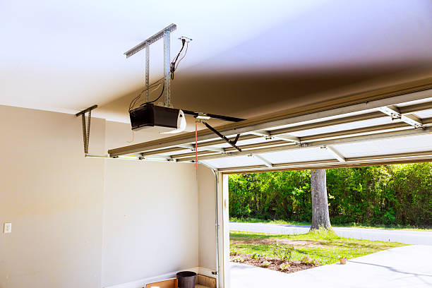 Top rated local Garage Door Roller Replacement specialists in Belle, MO